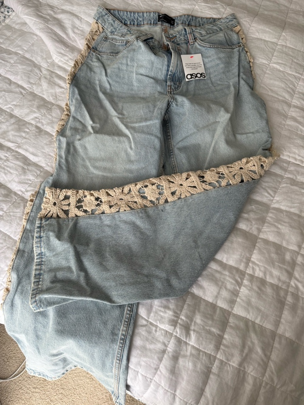 NWT ASOS Light Blue Denim Straight-Leg Jeans with Crochet Trim - Picture 2 of 2